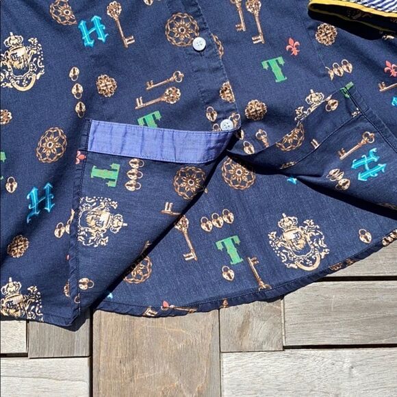 Tommy Hilfiger Women’s Navy Key Print Collared Button Down Shirt Blouse Small - Picture 5 of 9